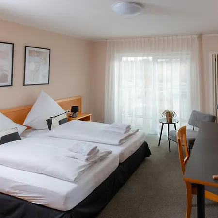 Roots Restaurant Hotel Gomaringen